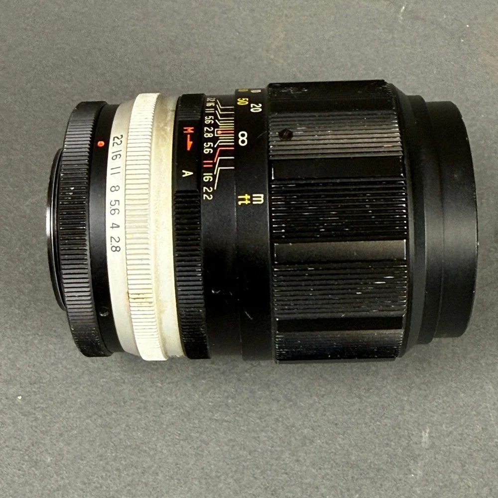 Tele-Lentar 135mm f/2.8 Auto Telephoto Lens M42 Mount H662475